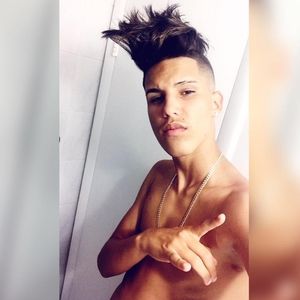 Meet your Posher, Alejandro